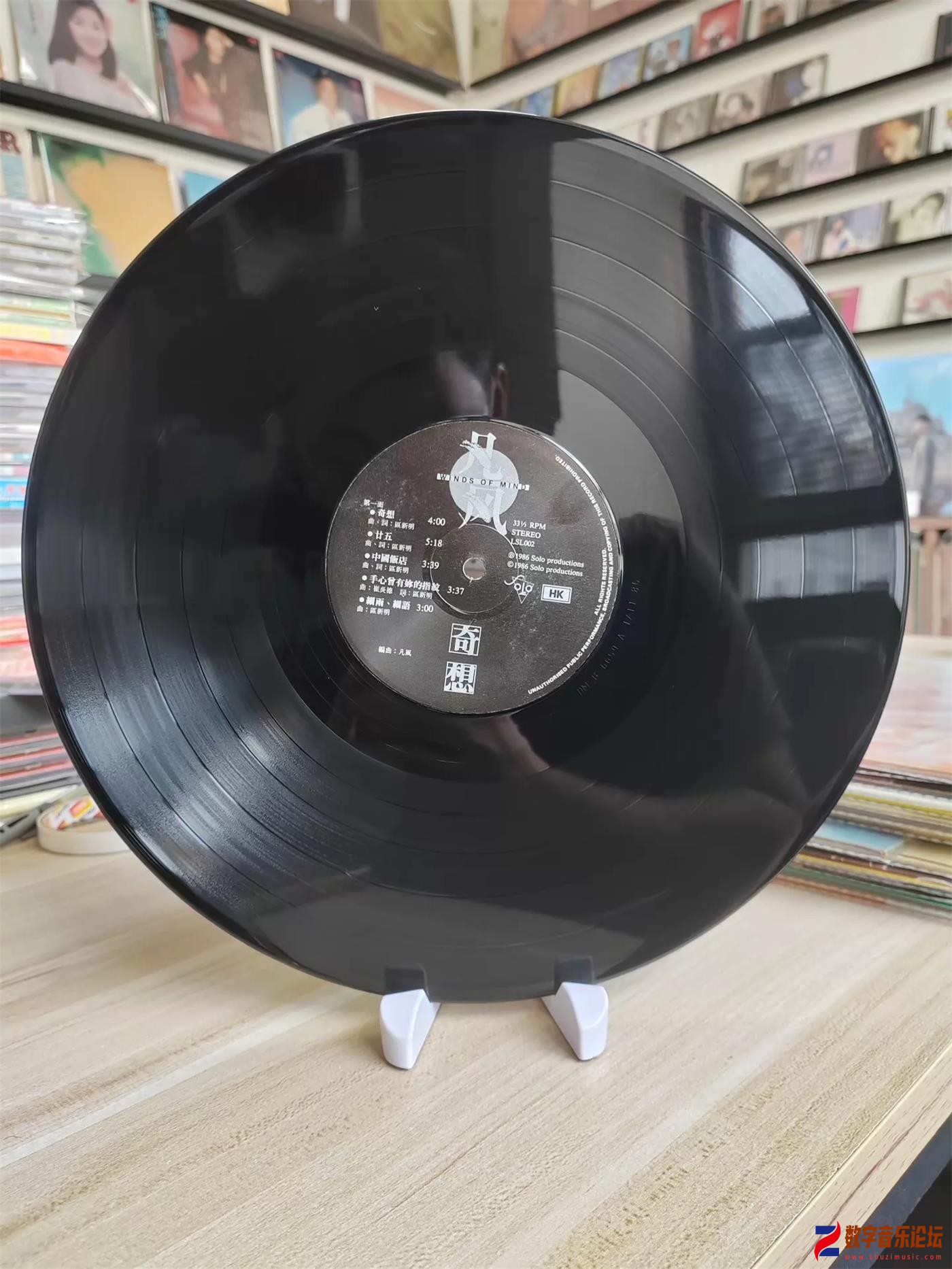 CD-.jpg